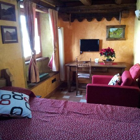Affittacamere Saint Salod Charvensod Ruang foto