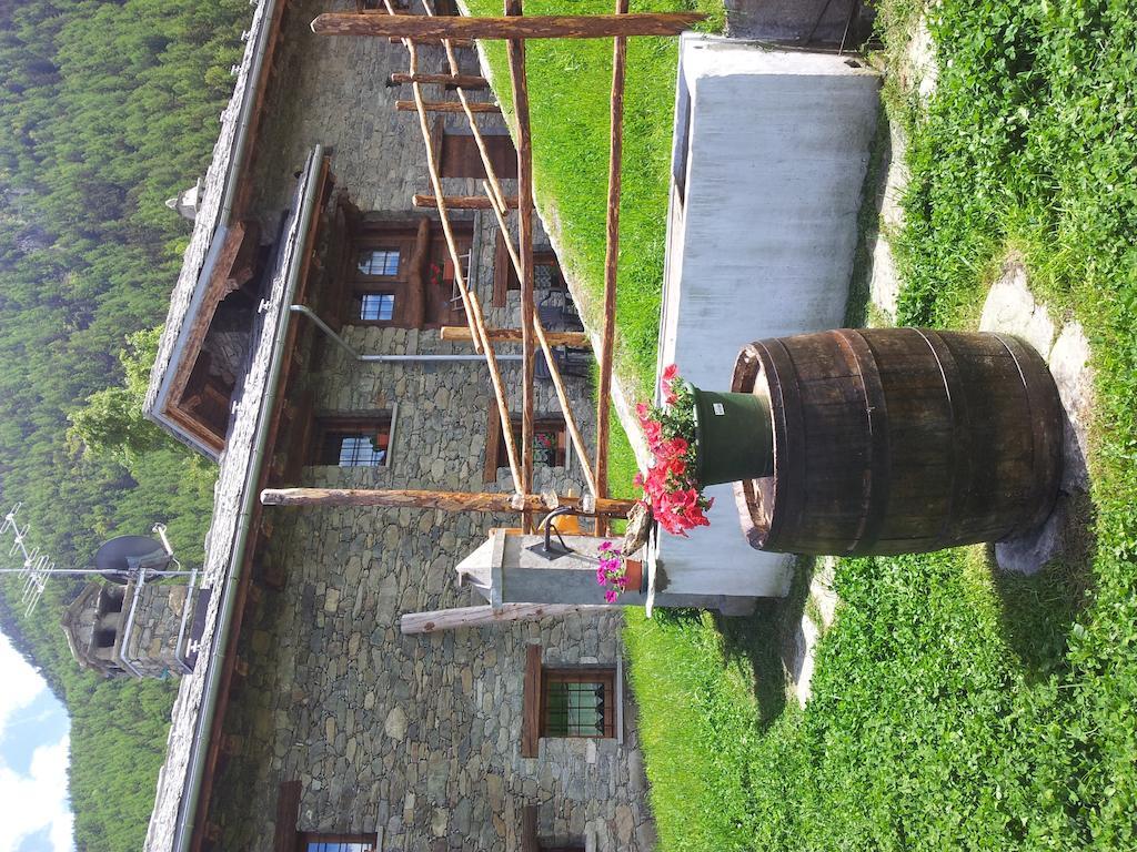 Affittacamere Saint Salod Charvensod Bagian luar foto